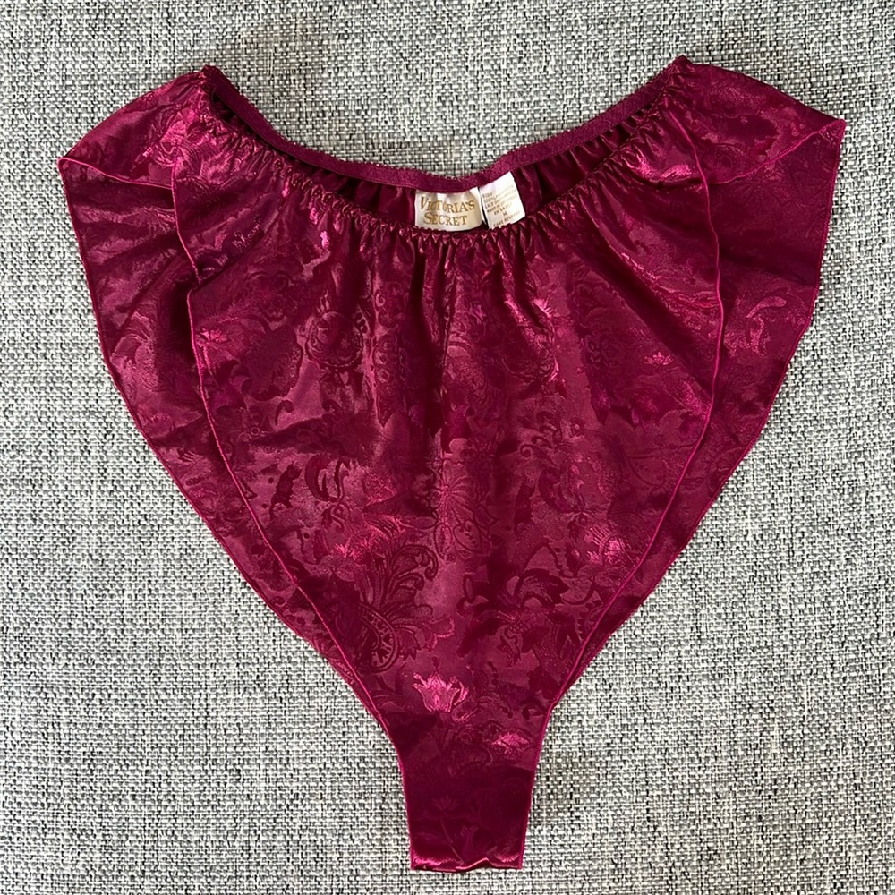 Vintage Victoria’s Secret Gold Label Intimate & Sleepwear High Cut Pantie Size M